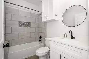 502 Tall Timber Dr, West Columbia, TX 77486 - Photo 21