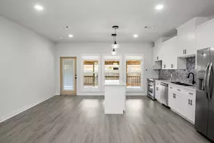 502 Tall Timber Dr, West Columbia, TX 77486 - Photo 11