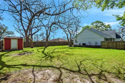 502 Tall Timber Drive, West Columbia, TX 77486 - Photo 33