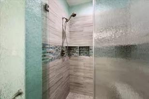 13522 Windlass Circle Dr, Galveston, TX 77554 - Photo 23