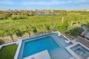 13522 Windlass Circle Dr, Galveston, TX 77554 - Photo 33