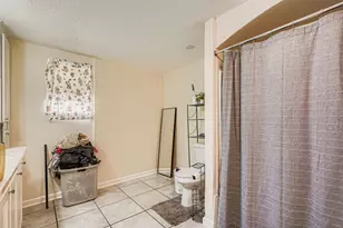 726 McDaniel St, Houston, TX 77022 - Photo 11