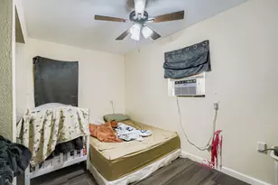 726 McDaniel St, Houston, TX 77022 - Photo 7