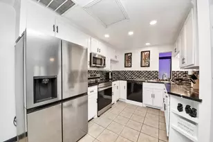 238 Waterfall Dr, Huffman, TX 77336 - Photo 17