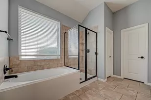 17243 Lowell Lake Ln, Humble, TX 77346 - Photo 21