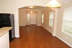 19146 Sandelford Dr, Katy, TX 77449 - Photo 5