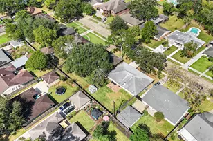 5719 Cerritos Dr, Houston, TX 77035 - Photo 25