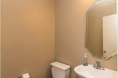 10303 Mills Run Drive, Houston, TX 77070 - Photo 9