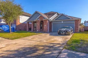 10303 Mills Run Dr, Houston, TX 77070 - Photo 1