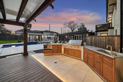 7516 Morningside Drive, Houston, TX 77030 - Photo 23