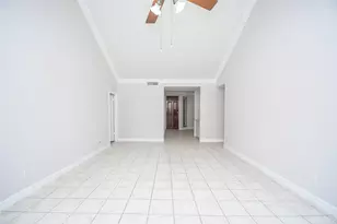5200 Weslayan St, Houston, TX 77005 - Photo 11
