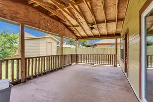 13119 Lindenloch Ln, Houston, TX 77085 - Photo 7