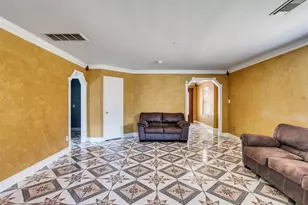 13119 Lindenloch Ln, Houston, TX 77085 - Photo 9
