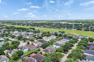 13119 Lindenloch Ln, Houston, TX 77085 - Photo 35