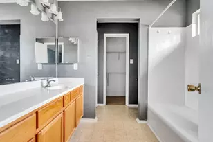 13119 Lindenloch Ln, Houston, TX 77085 - Photo 29
