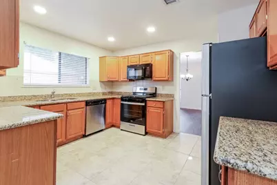 109 W Rainbow Ridge Cir, Spring, TX 77381 - Photo 9