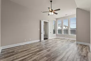 1117 Hancock Springs Ln, Friendswood, TX 77546 - Photo 17