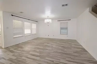 15514 Satsuma Point Court, Houston, TX 77049 - Photo 5