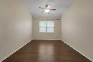 9318 Turnbull Ln, Rosenberg, TX 77469 - Photo 7