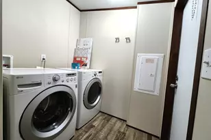 8021 Parker Elaine Dr, Conroe, TX 77306 - Photo 13