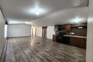 8021 Parker Elaine Dr, Conroe, TX 77306 - Photo 3