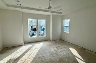 2713 Beauchamp St, Houston, TX 77009 - Photo 9