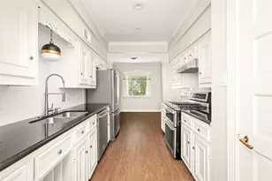 9338 Briar Forest Dr, Houston, TX 77063 - Photo 23