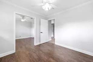 1916 Winding Creek Dr, Pearland, TX 77581 - Photo 19