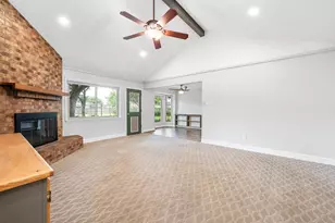 1916 Winding Creek Dr, Pearland, TX 77581 - Photo 7