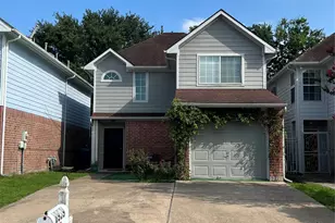 8939 Westbrae Gardens Ct, Houston, TX 77031 - Photo 1