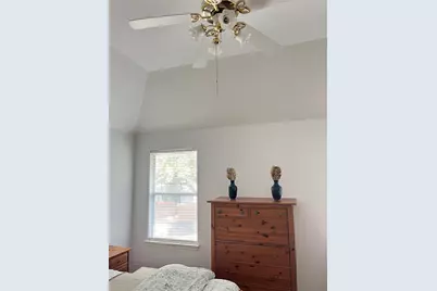 8939 Westbrae Gardens Court, Houston, TX 77031 - Photo 11