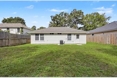 5540 N Buffalo Cir, Willis, TX 77378 - Photo 19