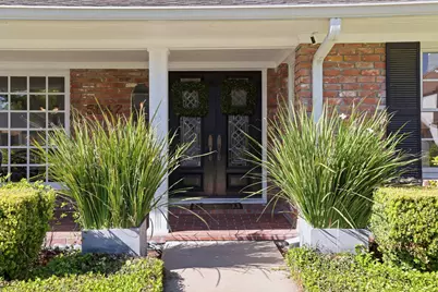5642 Ella Lee Lane, Houston, TX 77056 - Photo 3