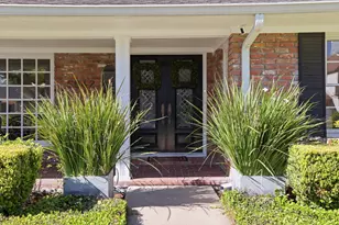 5642 Ella Lee Ln, Houston, TX 77056 - Photo 3