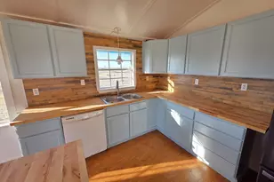 405 Blue Water Blvd, Sargent, TX 77414 - Photo 17