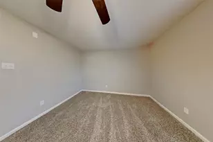 19103 Remington Manor Dr, Cypress, TX 77433 - Photo 11