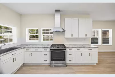 310 Hunt Street, Houston, TX 77003 - Photo 9