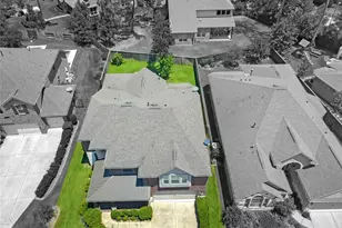 18 Garden Path Pl, Tomball, TX 77375 - Photo 1
