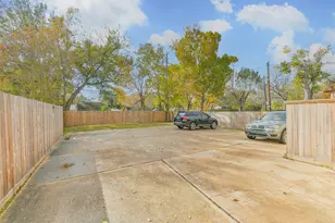 9217 Carousel Ln, Houston, TX 77080 - Photo 1