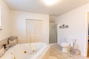 310 Medford St, Vidor, TX 77662 - Photo 21