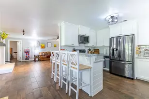 310 Medford St, Vidor, TX 77662 - Photo 5