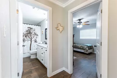 310 Medford Street, Vidor, TX 77662 - Photo 25