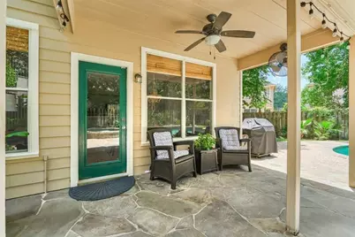 19 E Sundance Circle, The Woodlands, TX 77382 - Photo 41