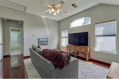 19 E Sundance Circle, The Woodlands, TX 77382 - Photo 37