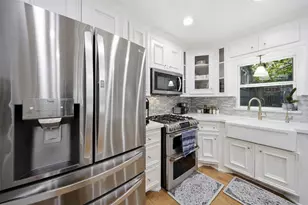 1951 Lexington St, Houston, TX 77098 - Photo 19