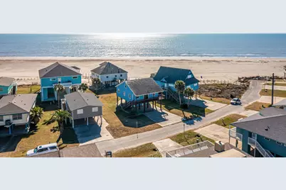 12625 W Ventura Drive W, Galveston, TX 77554 - Photo 33