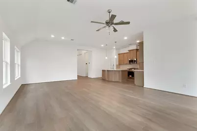 27519 Beachside Arbor Drive, Katy, TX 77493 - Photo 13