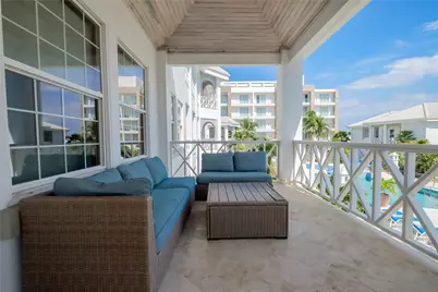 2 Barrier Reef Dr, Newport Beach, CA  - Photo 29