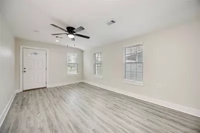7921 Little Street, Houston, TX 77028 - Photo 3