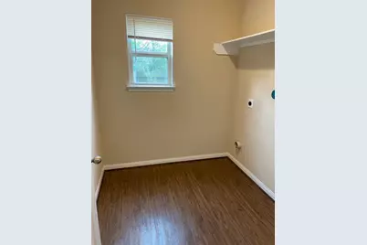 4310 Larkspur Street #A/B, Houston, TX 77051 - Photo 9